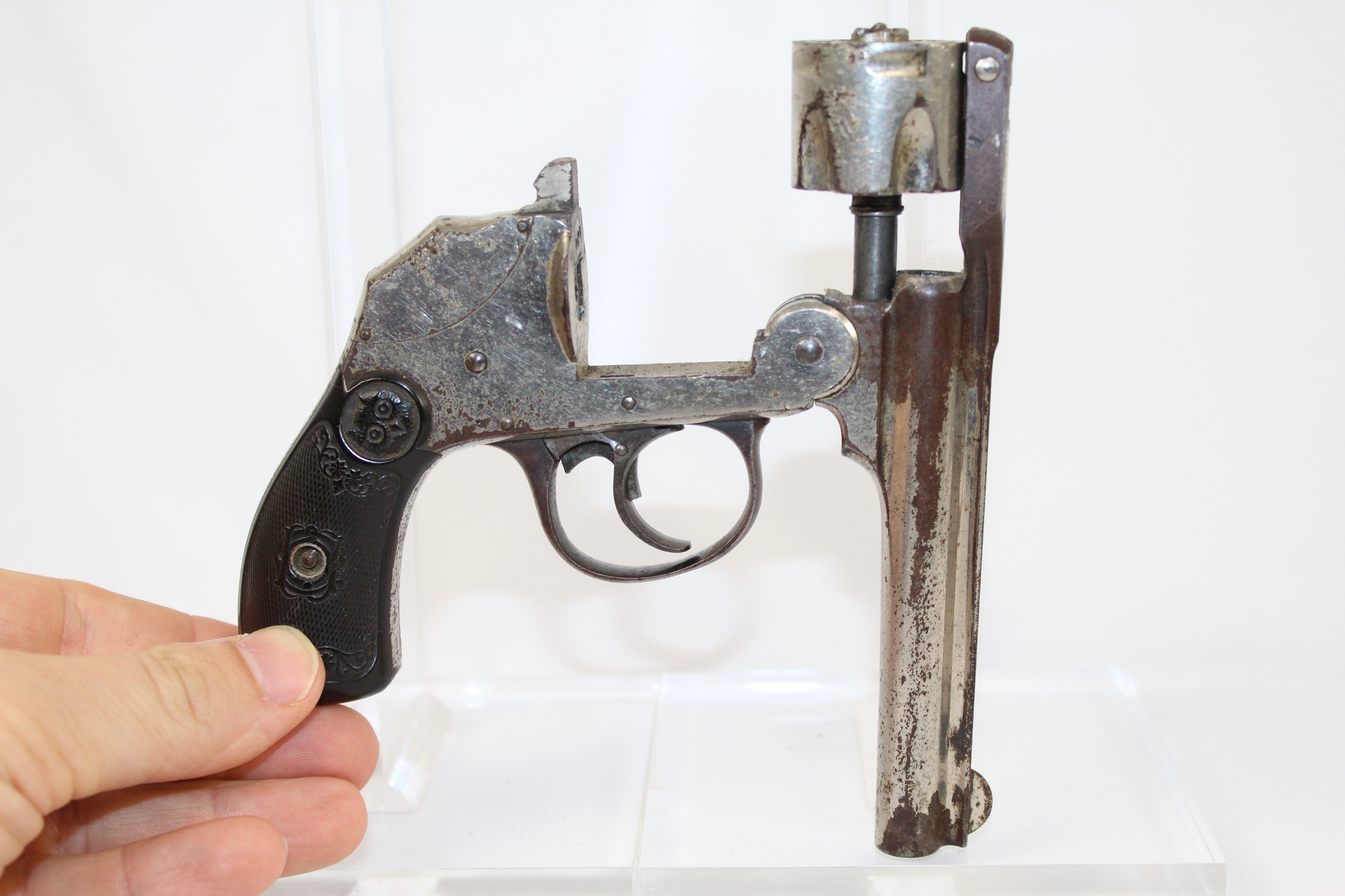 Iver Johnson & Cycle Works Revolver Antique Firearms 006 Ancestry Guns