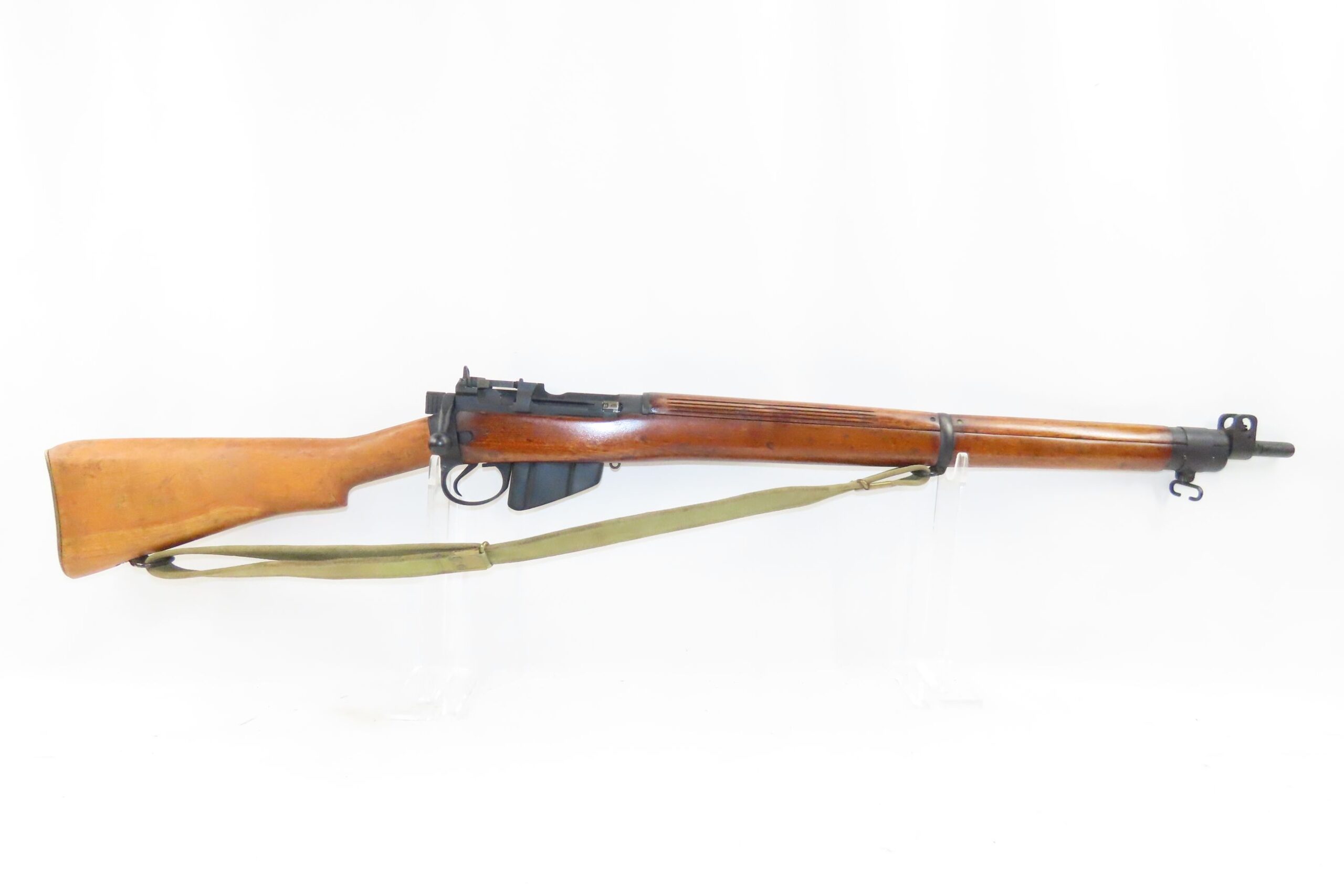 Canadian Long Branch Enfield No. 4 Mk. I Rifle 1.31.22 C&RAntique002