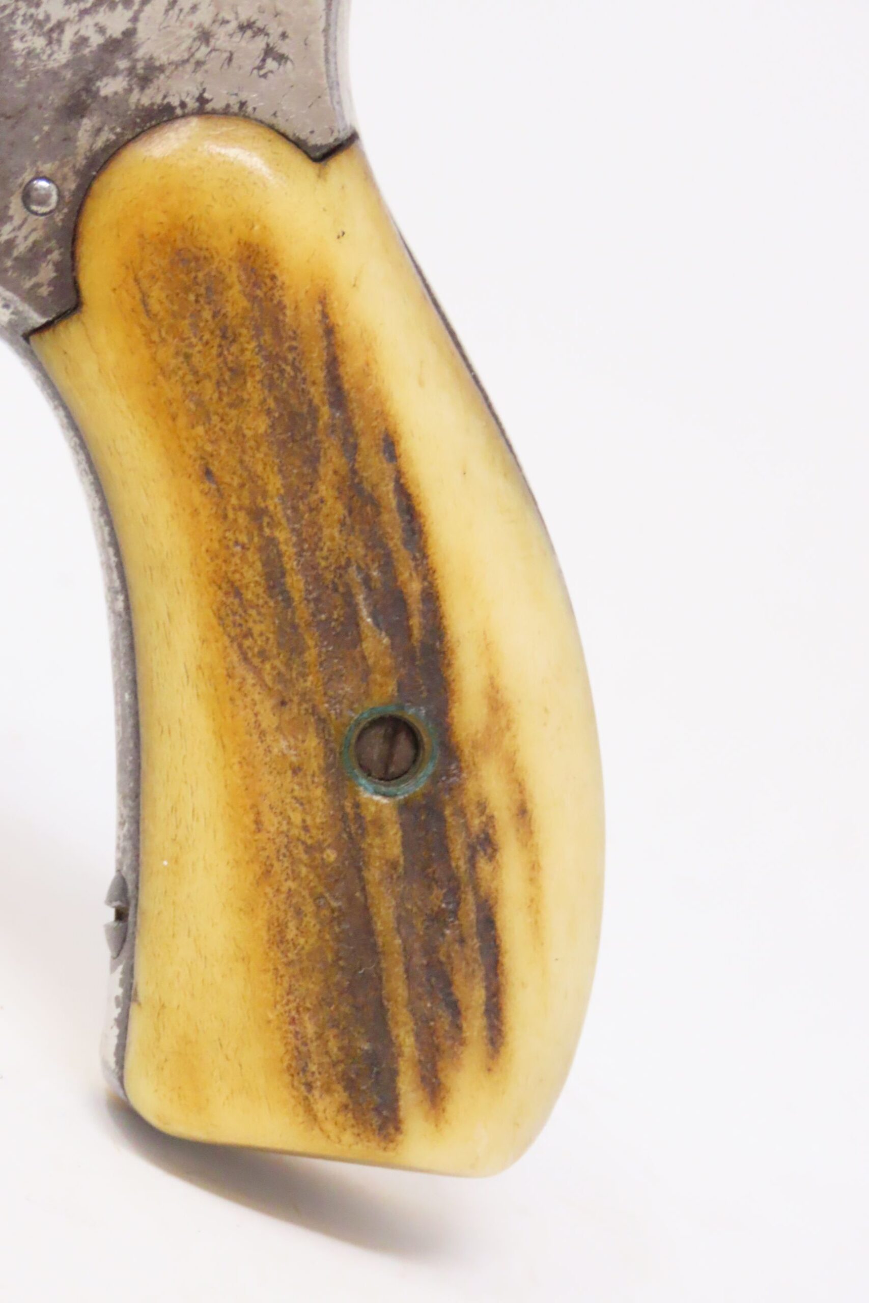 Smith & Wesson .32 Hand Ejector Third Model Revolver with Stag Grips 9.