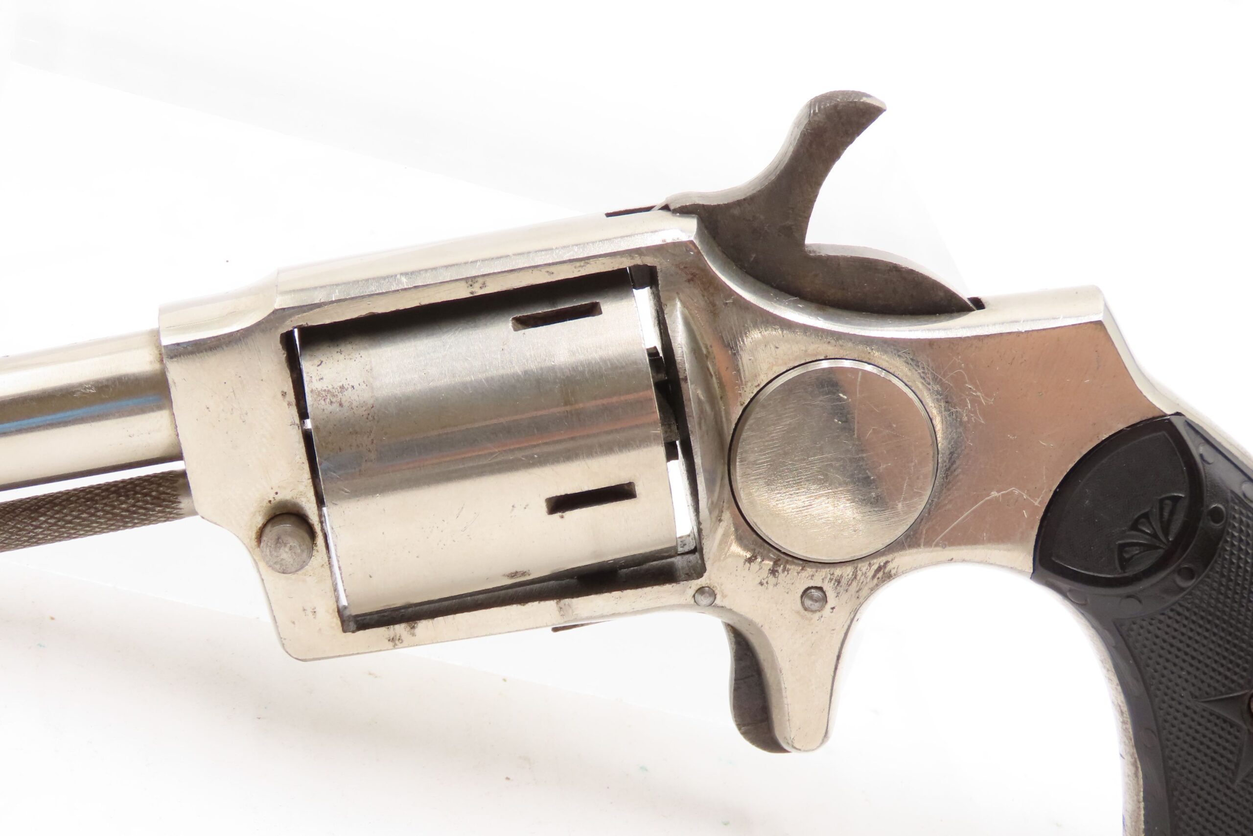WILD WEST Antique “CHAMPION” Defense COWBOY Back-Up POCKET Revolver 1800s FRONTIER ERA Spur Trigger HIDEOUT .32 Cal. Revolver - Image 5