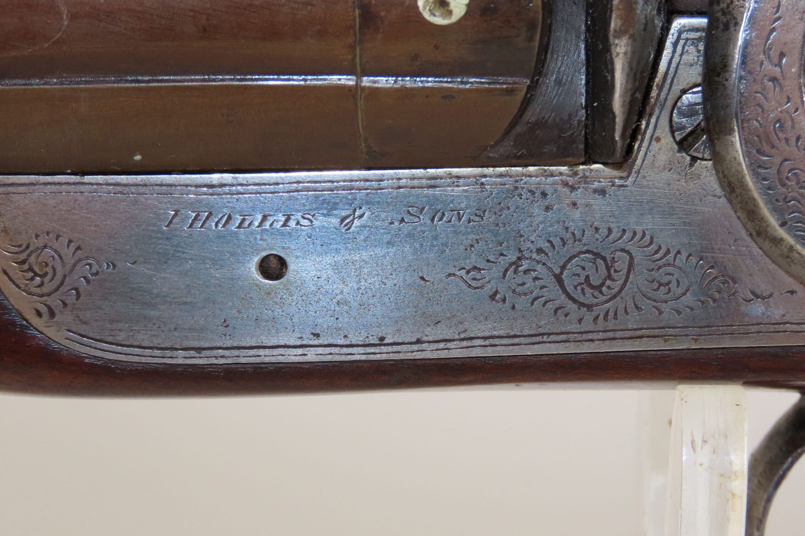 ENGRAVED Antique I. HOLLIS & SONS 10 Gauge Percussion DOUBLE BARREL Shotgun LONDON MADE Longarm from the mid-19th Century - Image 7