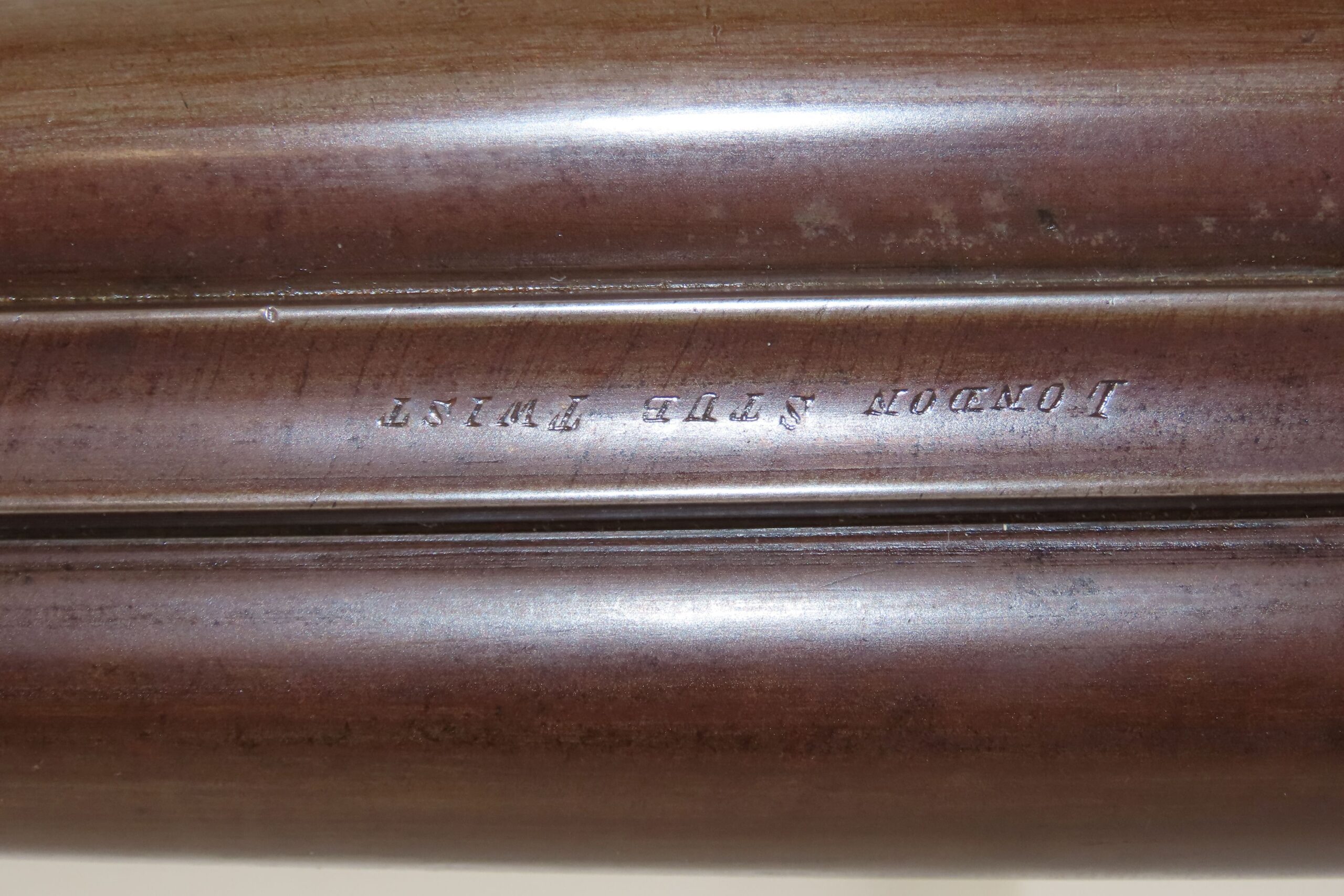 ENGRAVED Antique I. HOLLIS & SONS 10 Gauge Percussion DOUBLE BARREL Shotgun LONDON MADE Longarm from the mid-19th Century - Image 15