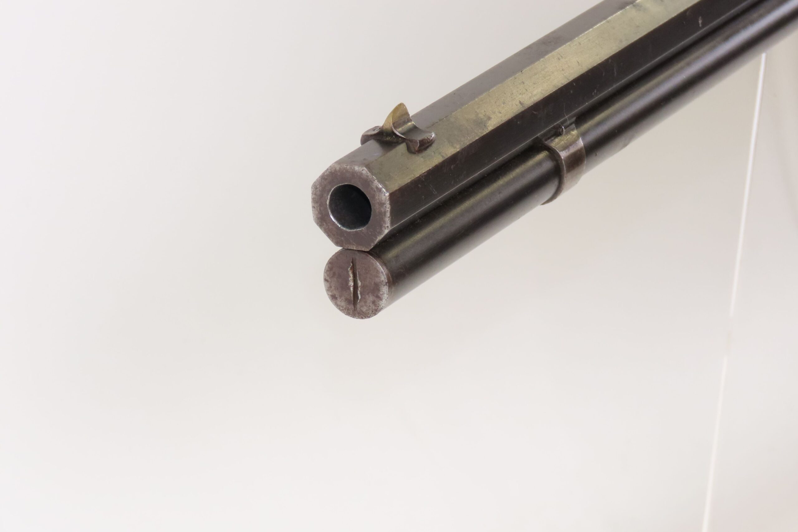 c1904 mfr. WINCHESTER 1873 .38-40 WCF C&R Rifle the “GUN THAT WON THE WEST” Handy Companion to the COLT PEACEMAKER in .38 WCF - Image 19