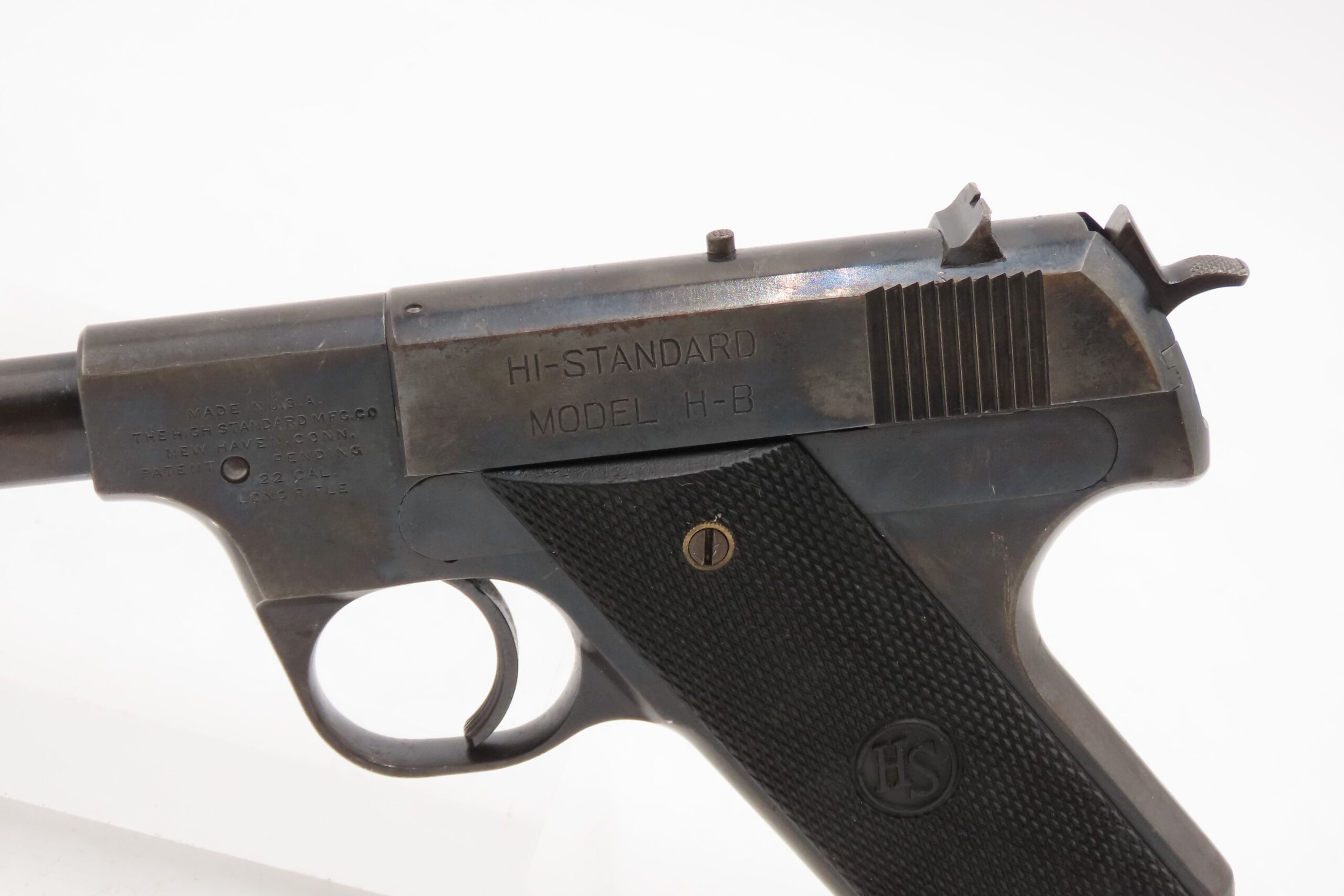 1940 mfr. HIGH STANDARD “Model H-B” .22 LR RF Semi-Auto TARGET Pistol C&R WW II Era w/Reputation for RELIABILITY & ACCURACY - Image 5