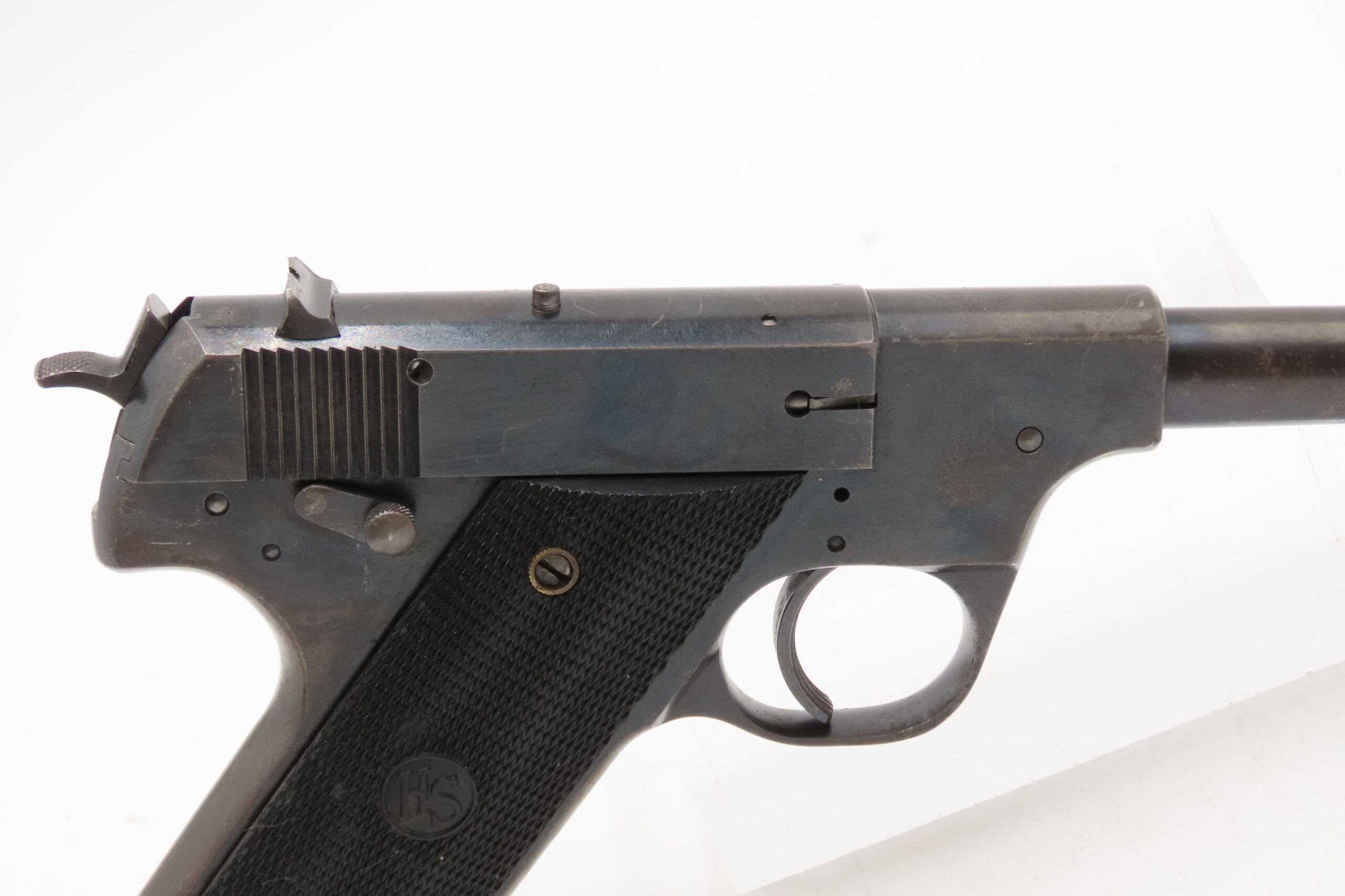 1940 mfr. HIGH STANDARD “Model H-B” .22 LR RF Semi-Auto TARGET Pistol C&R WW II Era w/Reputation for RELIABILITY & ACCURACY - Image 19