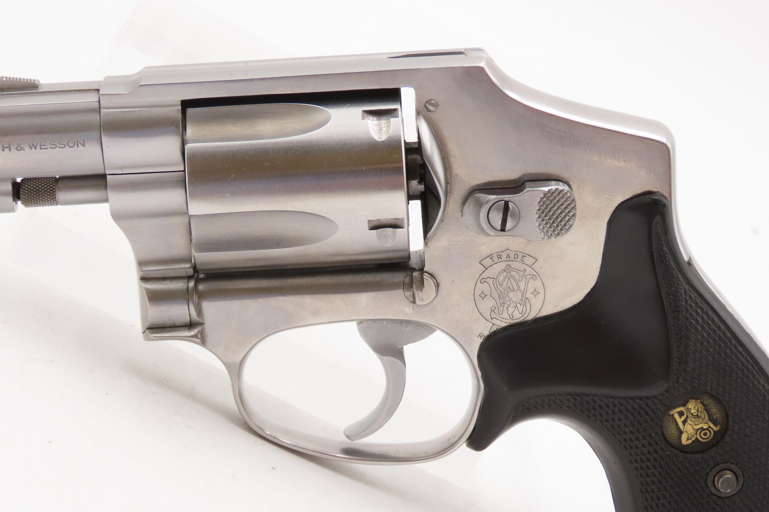 SMITH & WESSON M940 9mm SELF DEFENSE 1990s made Stainless SNUBNOSE Revolver DOUBLE ACTION Hammerless S&W CONCEAL/CARRY Handgun - Image 5
